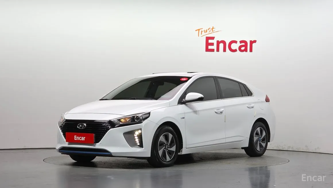 Hyundai Ioniq