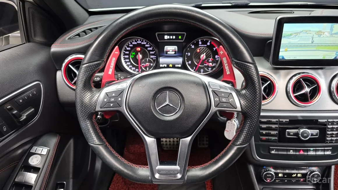 Mercedes-Benz GLA-Class