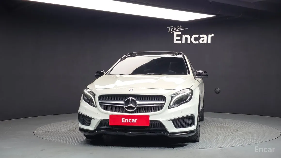 Mercedes-Benz GLA-Class