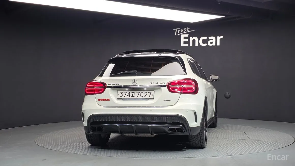 Mercedes-Benz GLA-Class