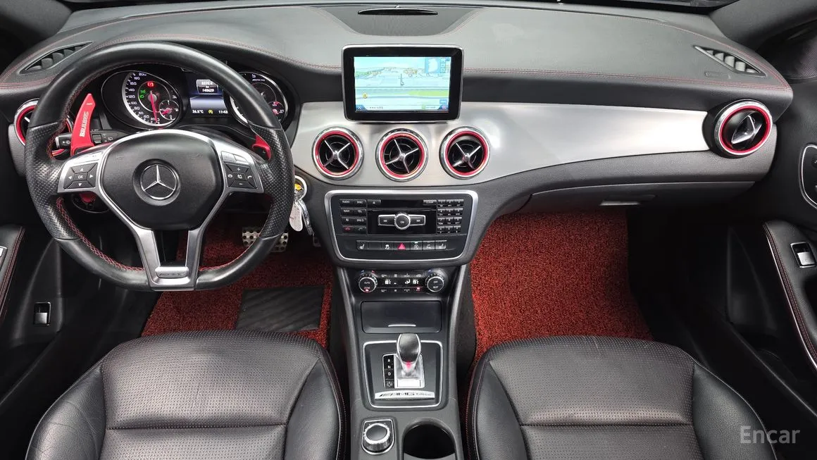 Mercedes-Benz GLA-Class