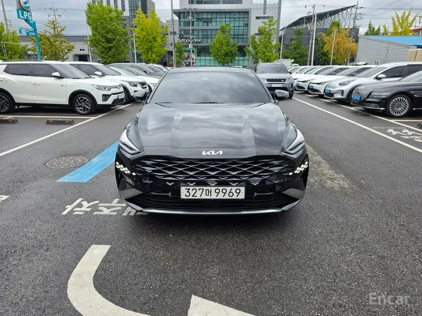 Kia K8