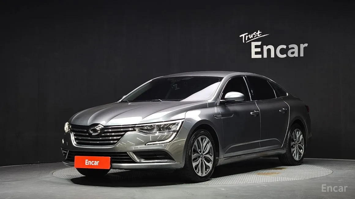 Renault SM6