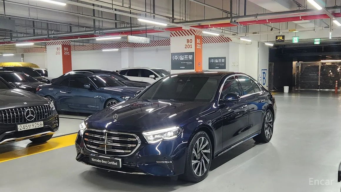 Mercedes-Benz E-Class