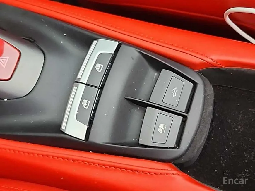 Ferrari 488