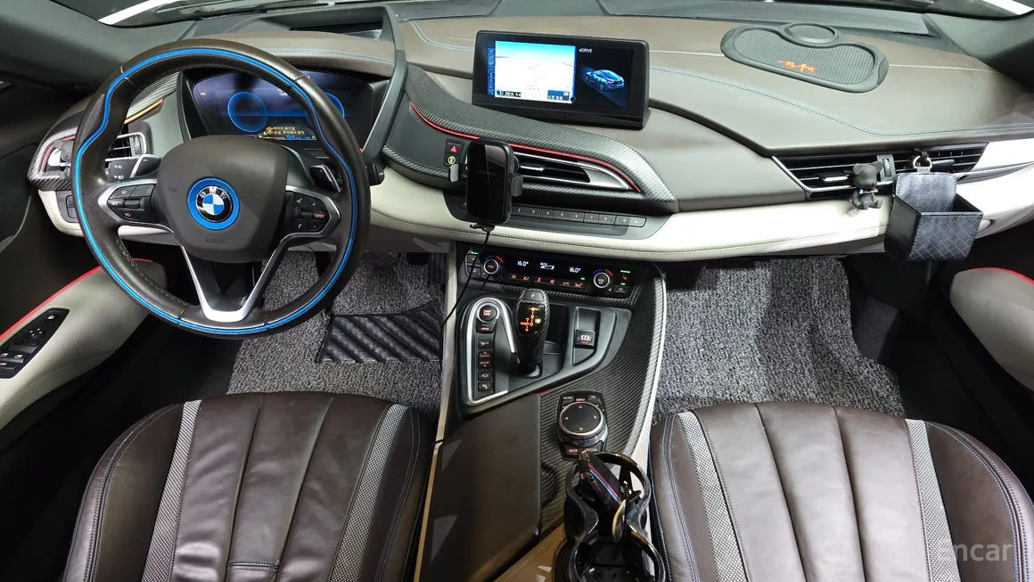 BMW i8