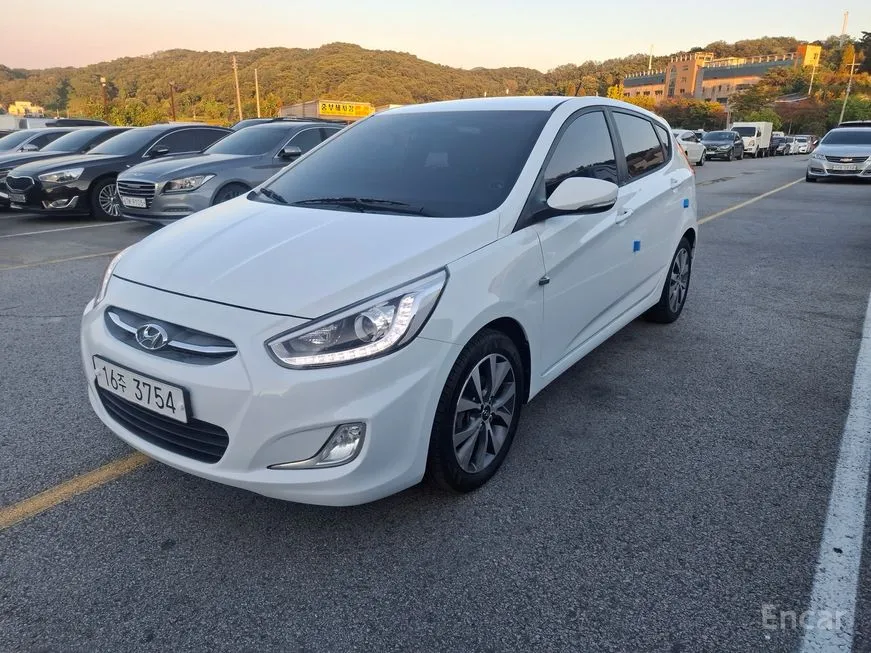 Hyundai Accent