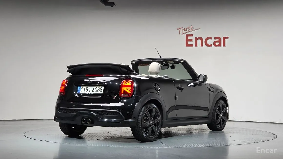 Mini Cooper Convertible