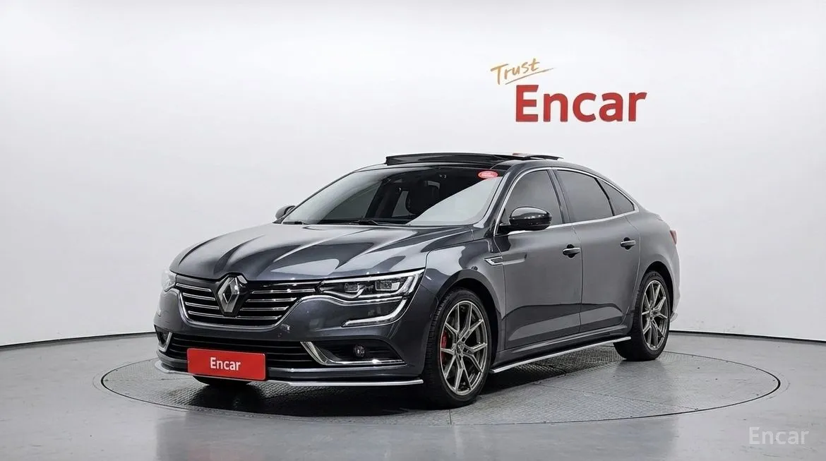 Renault SM6