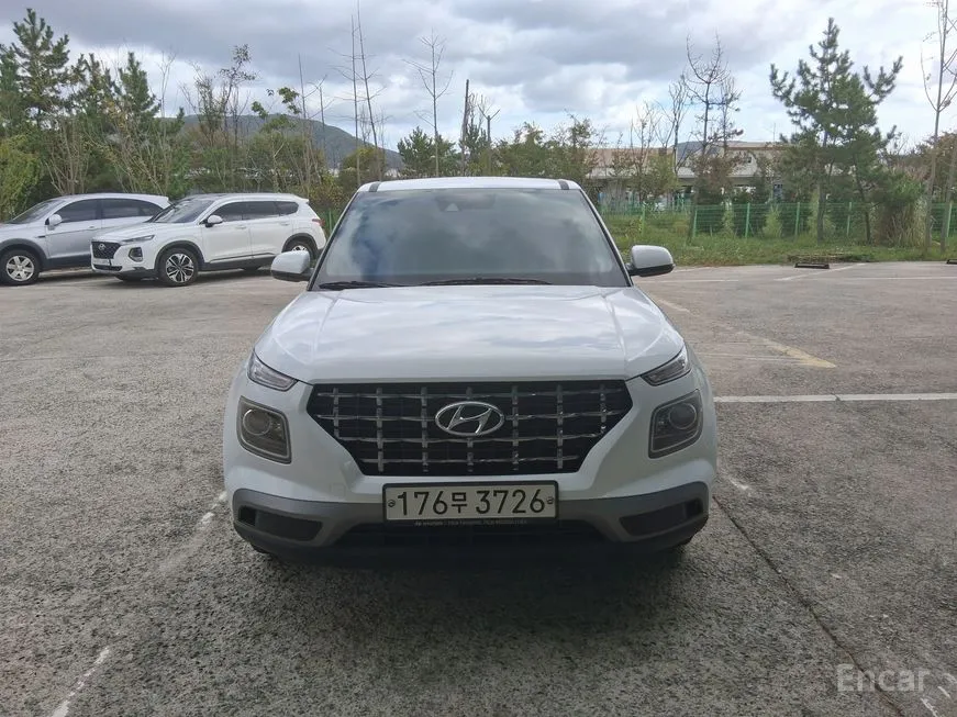 Hyundai Venue