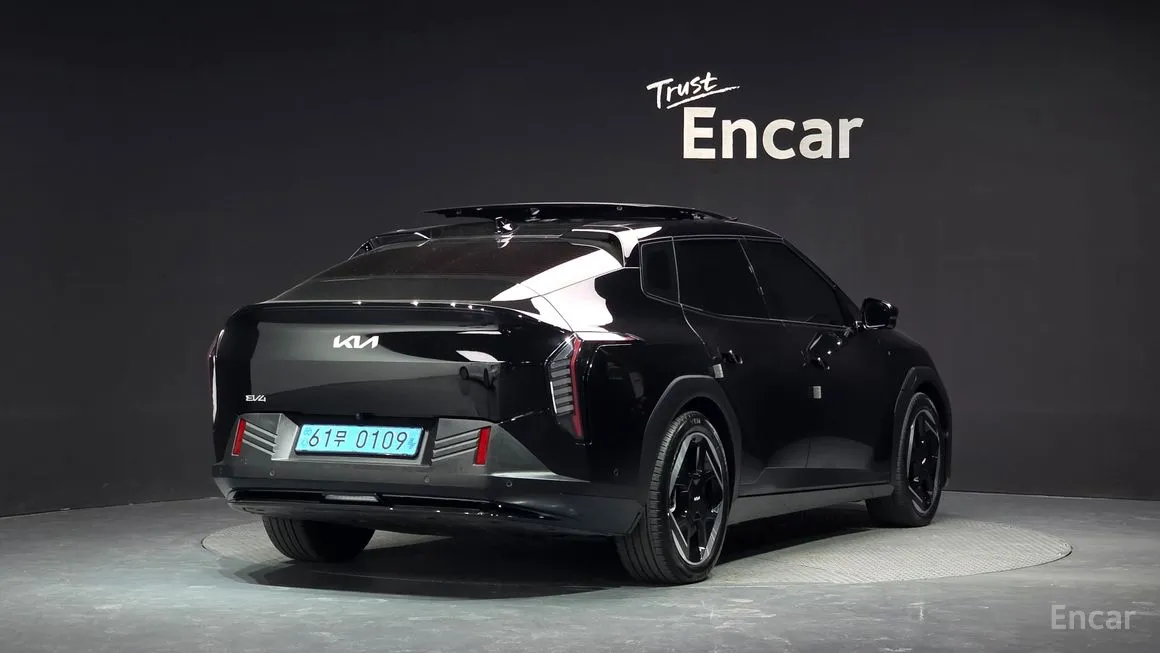 Kia EV4