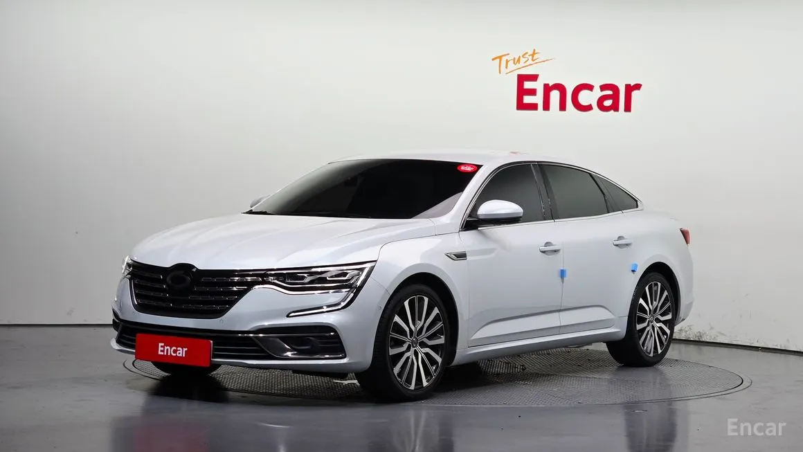 Renault SM6
