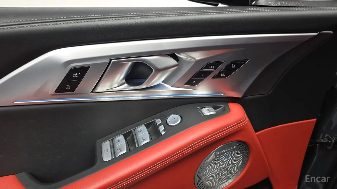 BMW XM