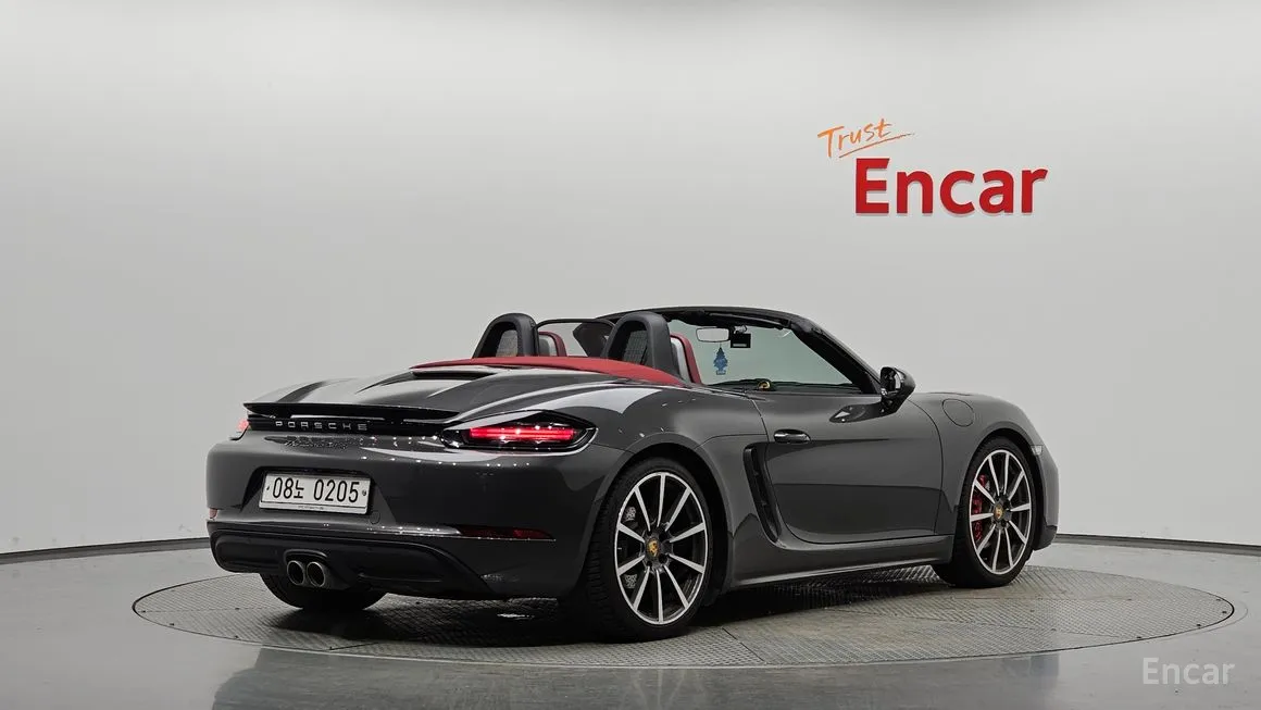Porsche 718