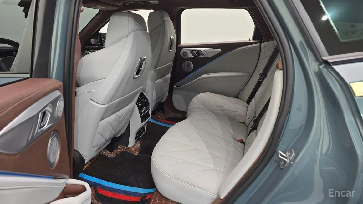 BMW XM