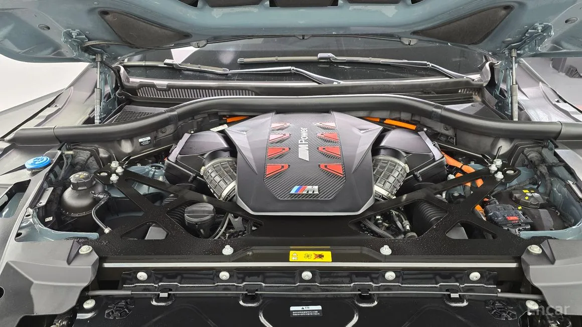 BMW XM