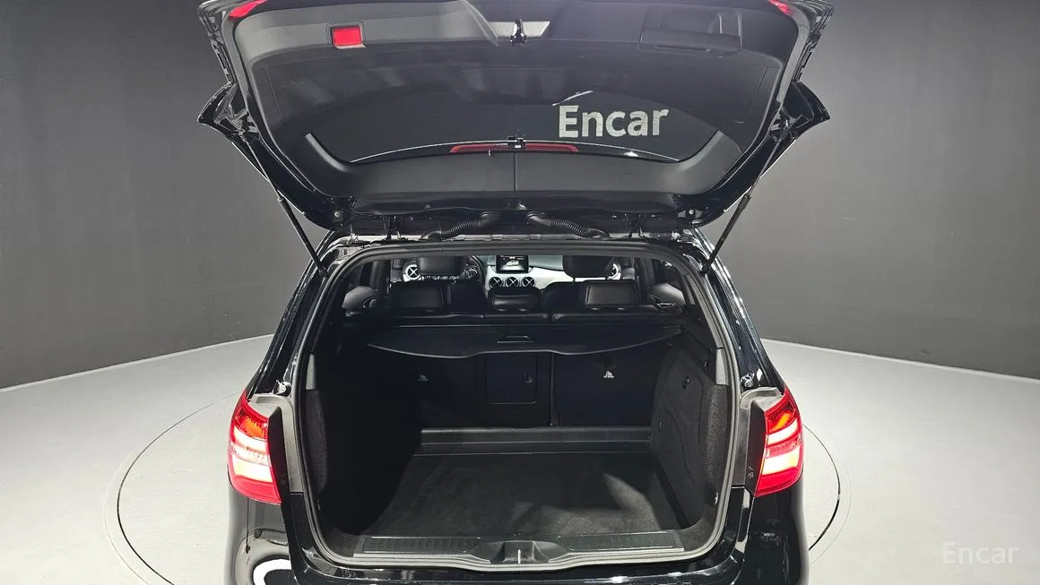 Mercedes-Benz B-Class