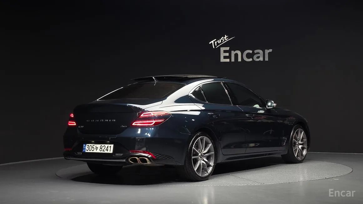 Genesis G70
