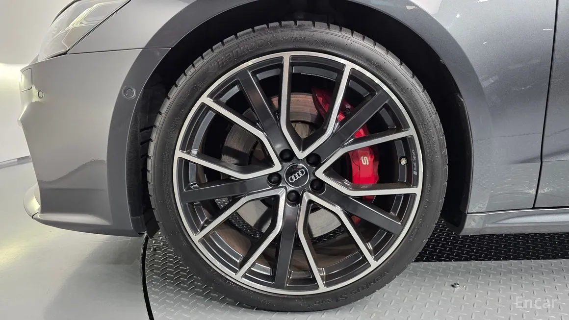 Audi S7