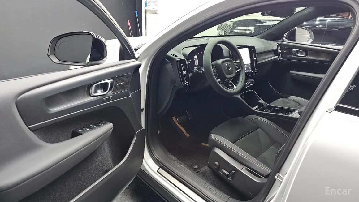 Volvo C40