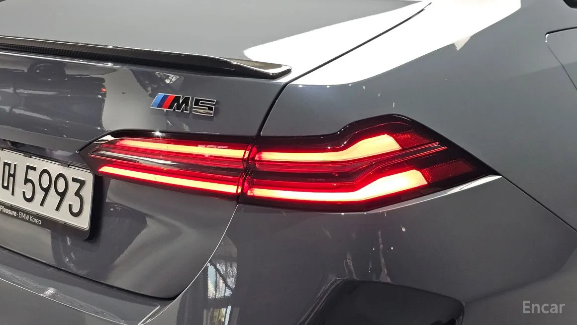 BMW M5