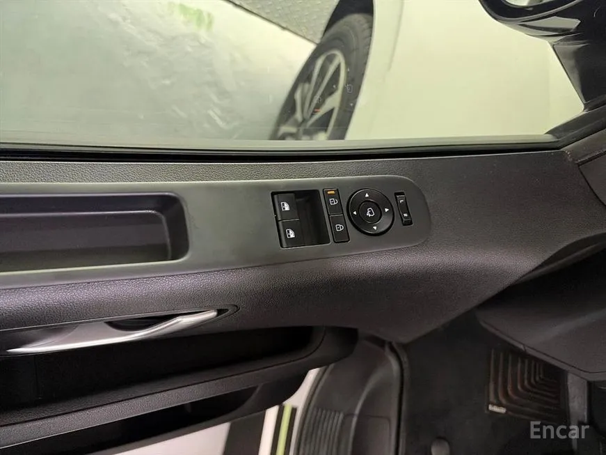 Hyundai ST1