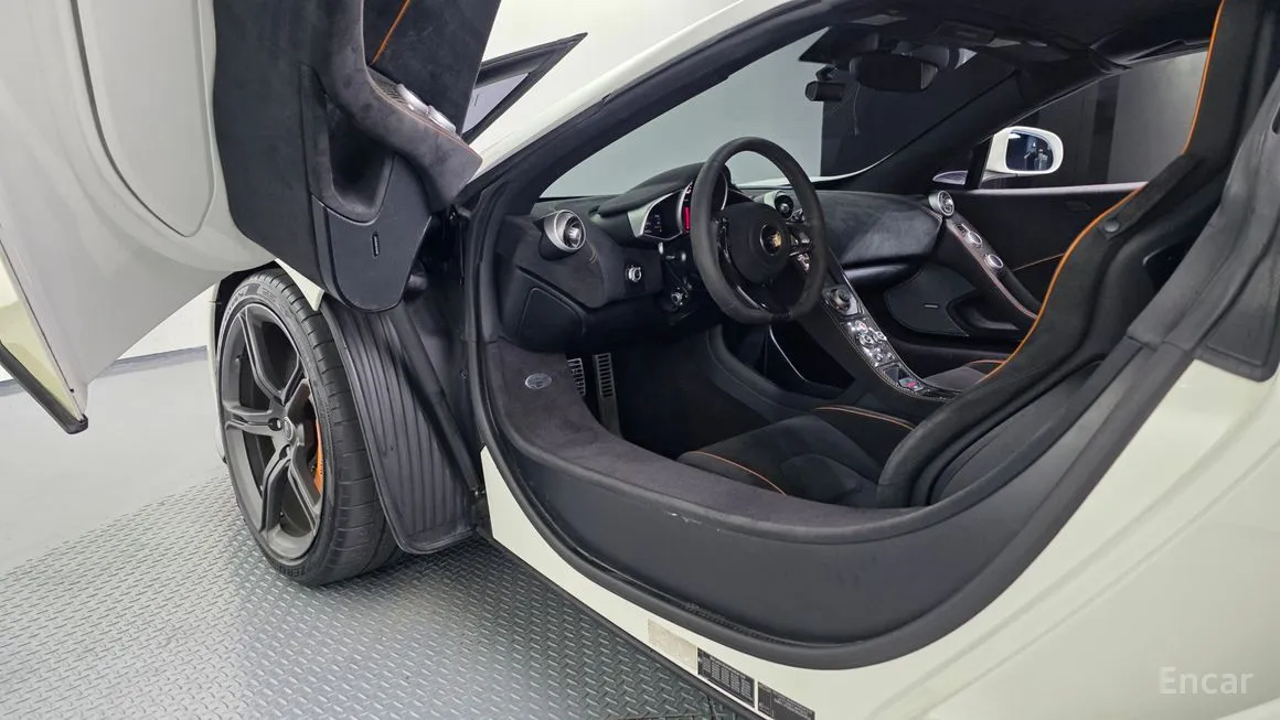 Mclaren 650S
