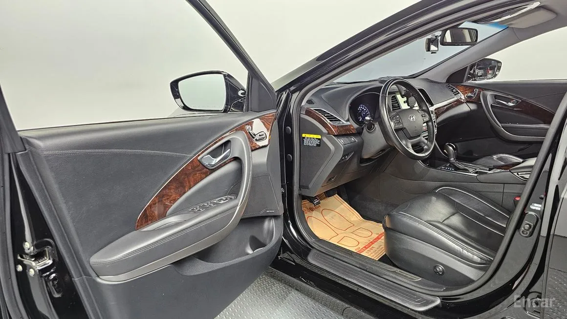 Hyundai Aslan