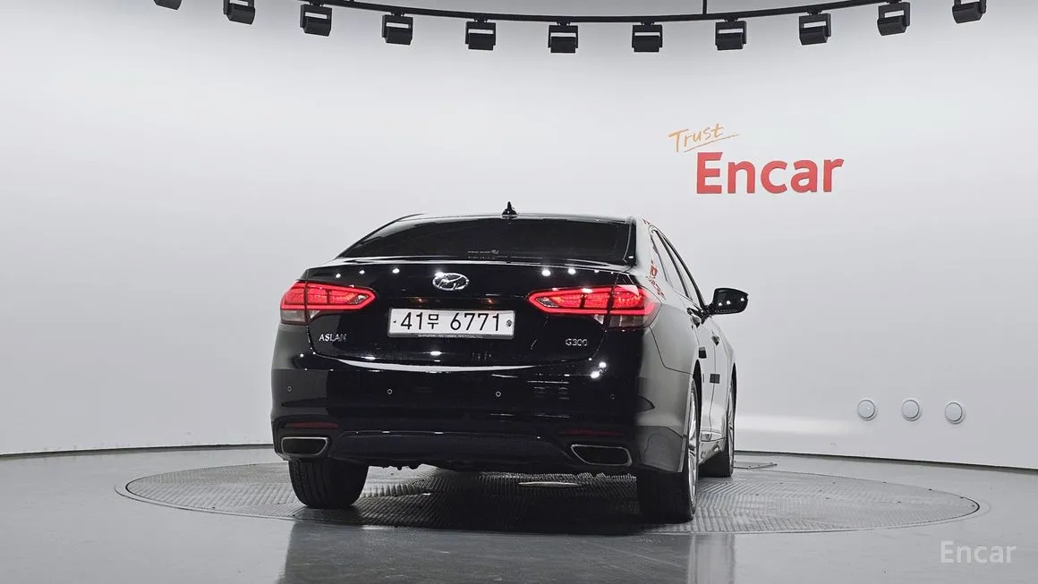 Hyundai Aslan