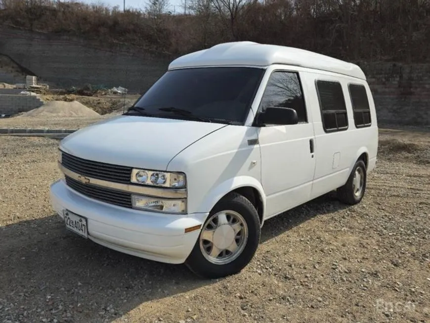 Chevrolet Astro Van