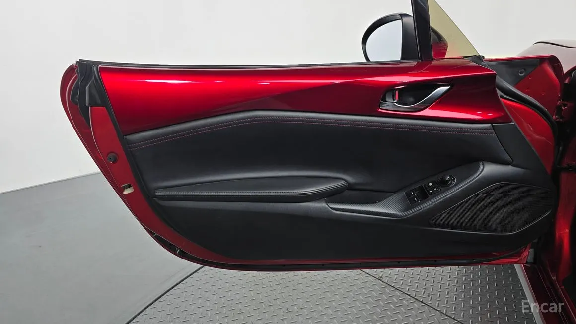 Mazda MX-5 Miata