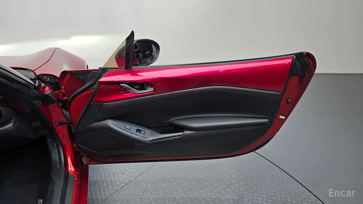 Mazda MX-5 Miata