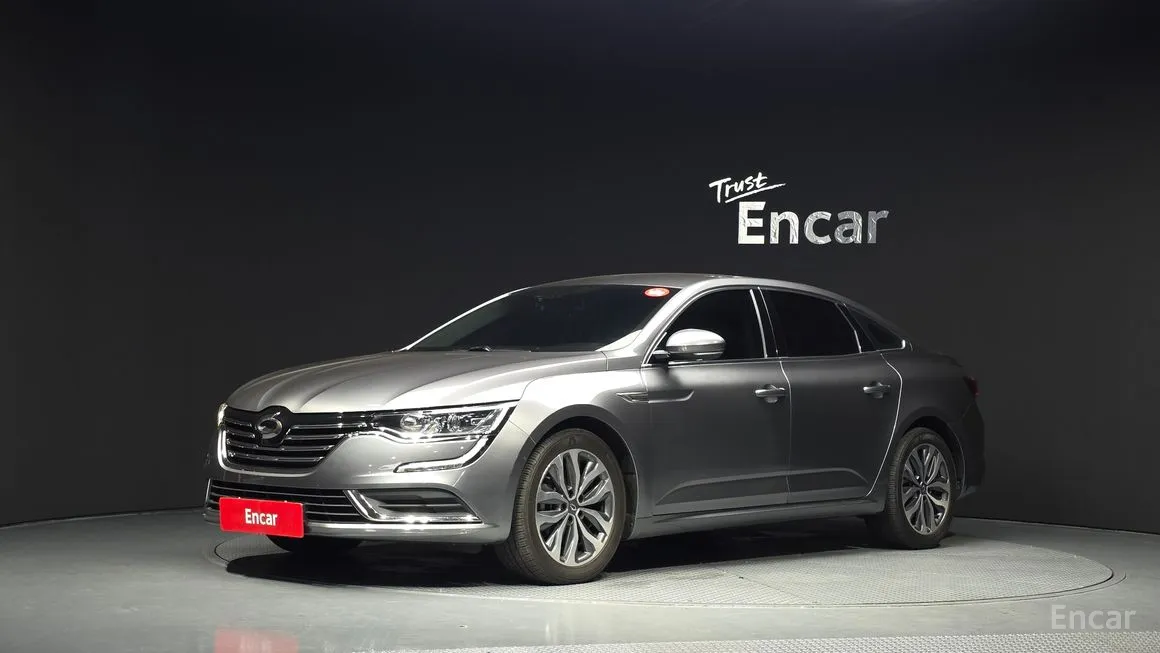 Renault SM6
