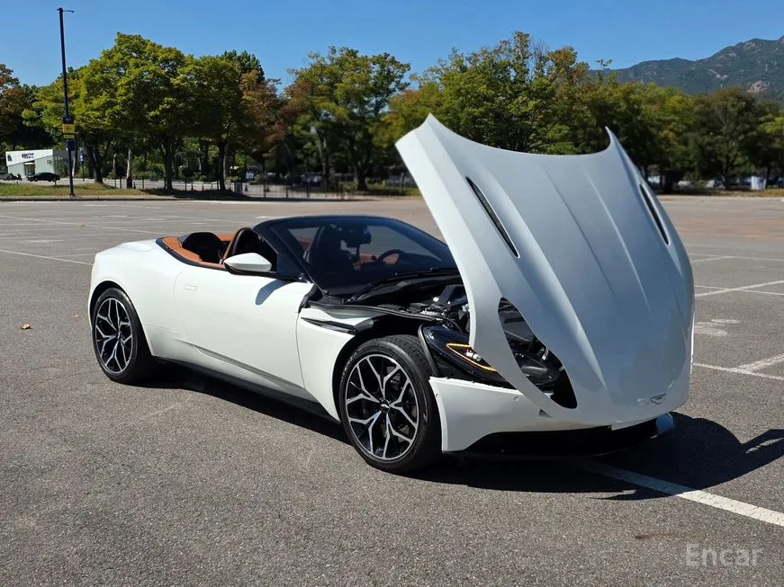 Astonmartin DB11