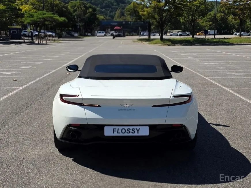 Astonmartin DB11