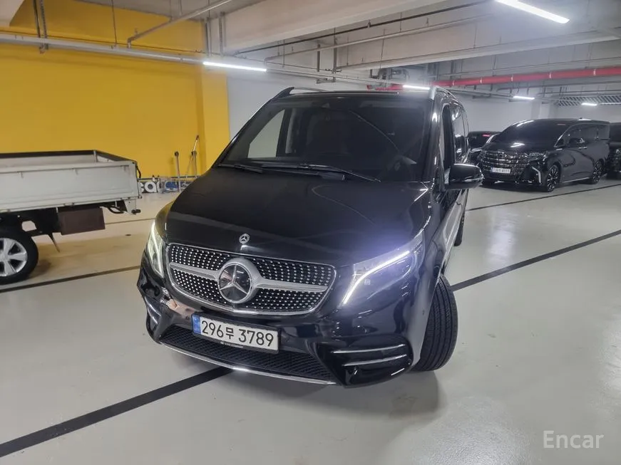 Mercedes-Benz V-Class
