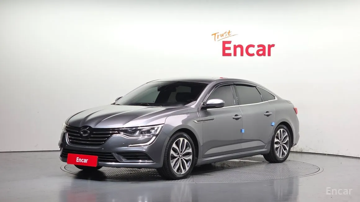 Renault SM6