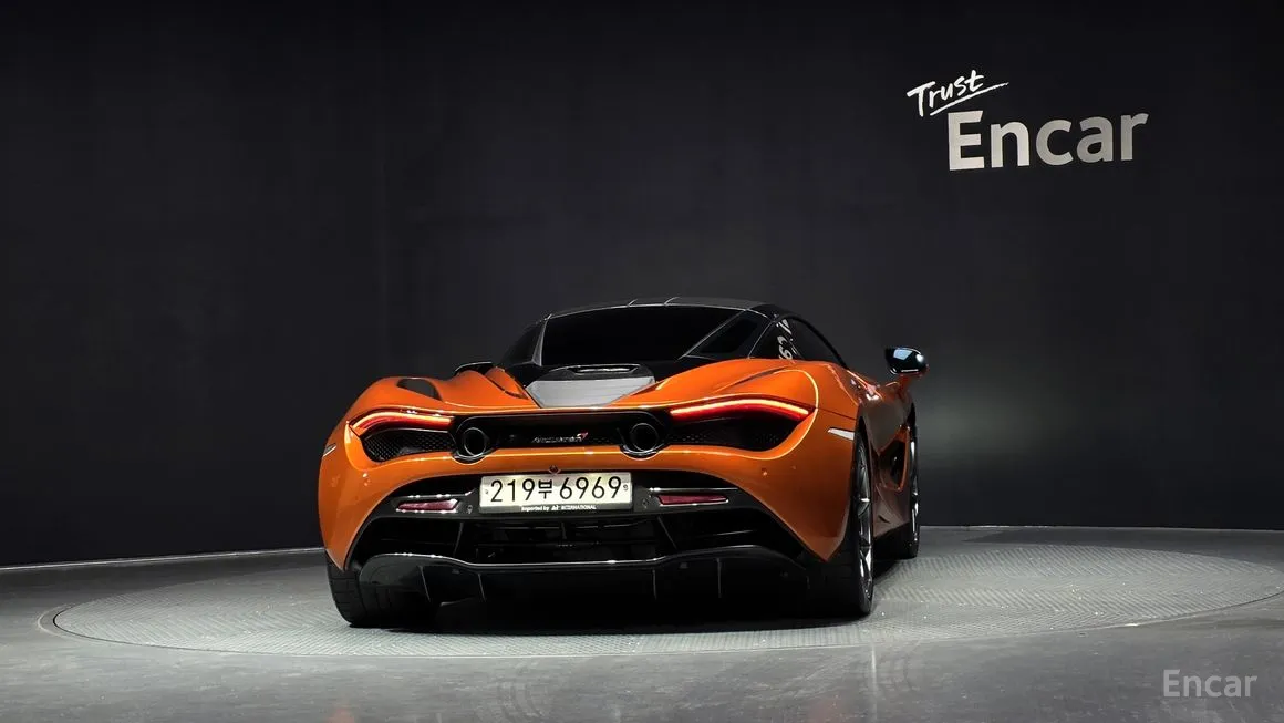 Mclaren 720S