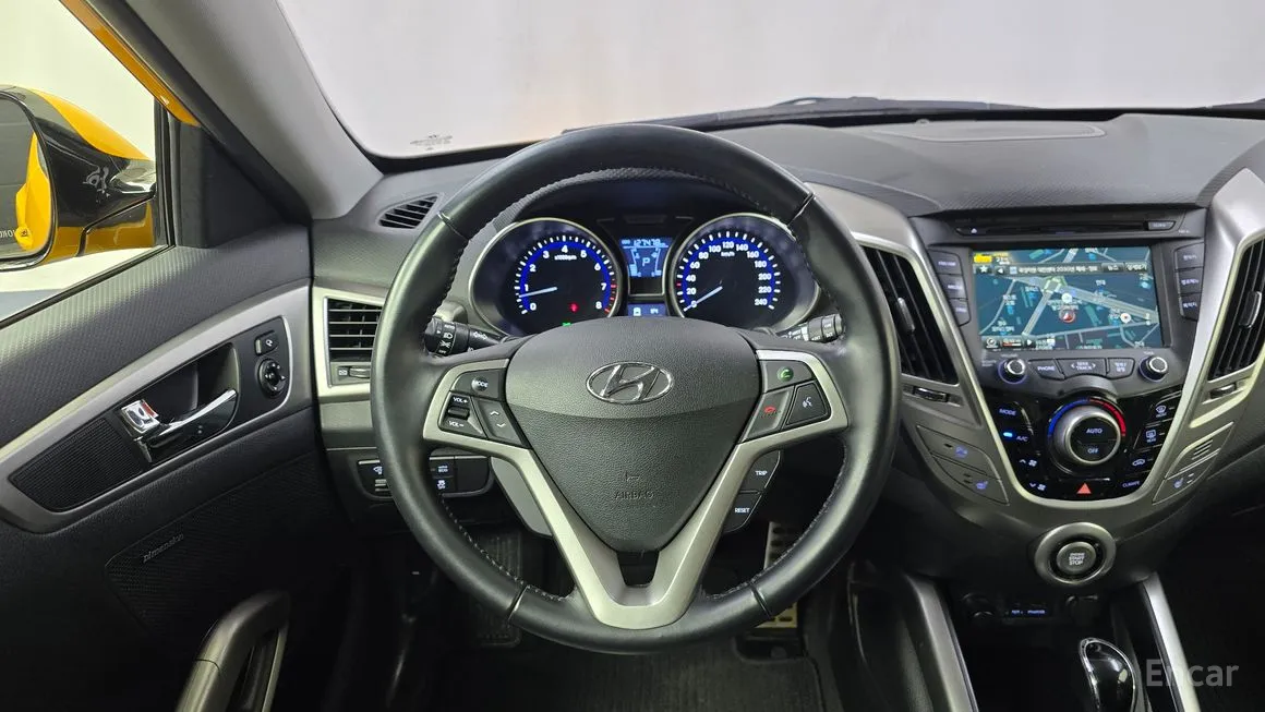 Hyundai Veloster