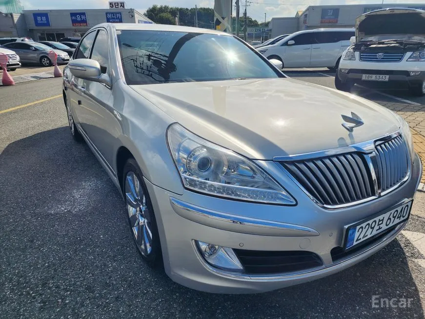 Hyundai Equus