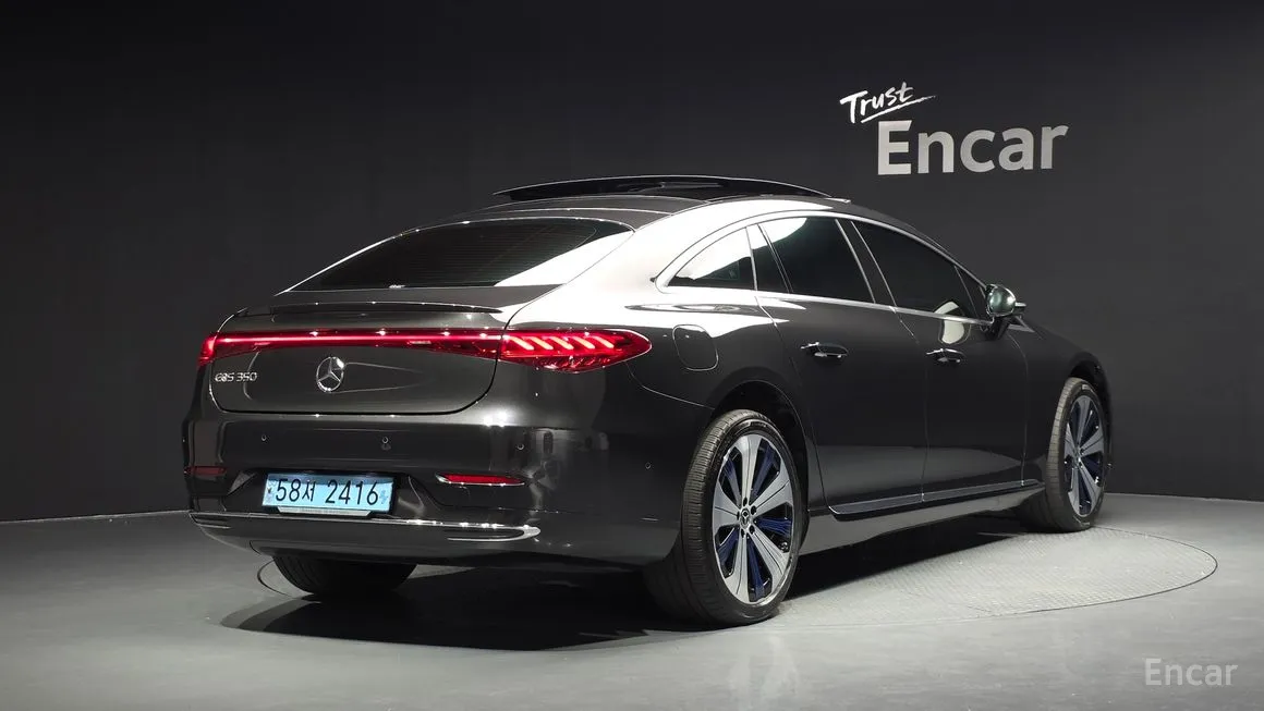 Mercedes-Benz EQS