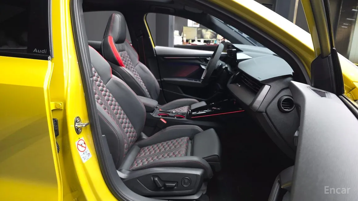Audi RS3