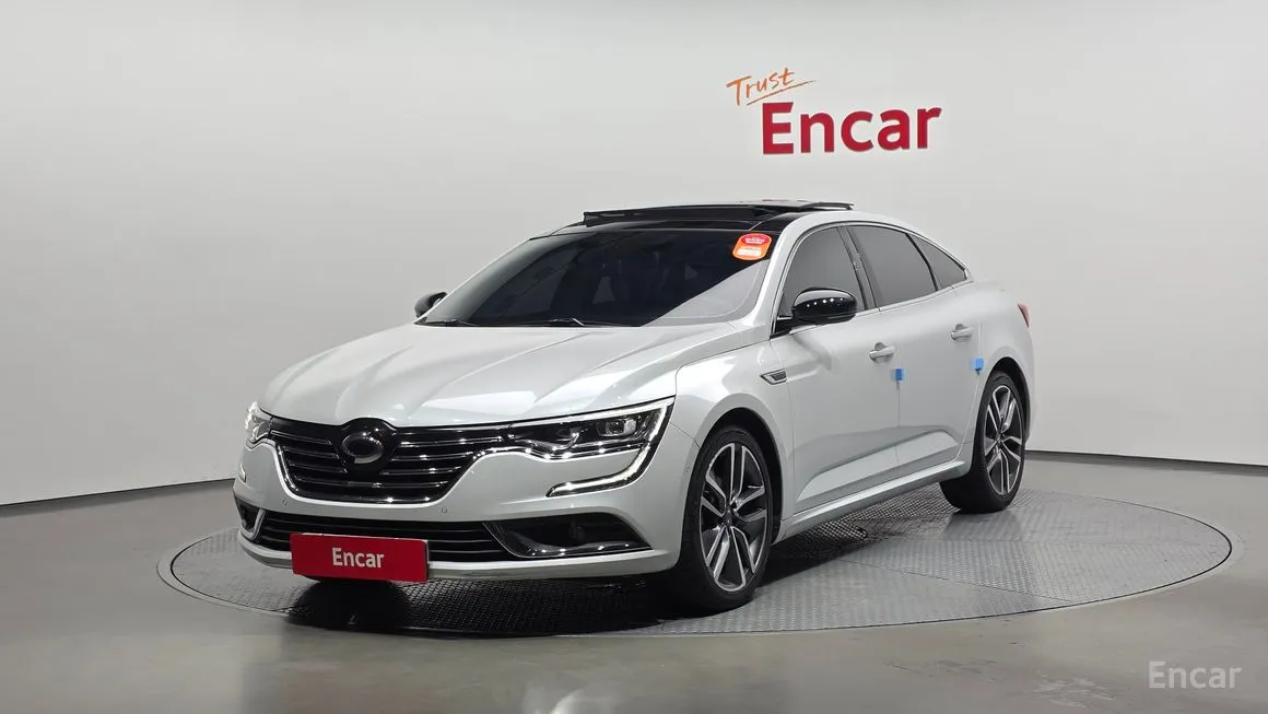 Renault SM6