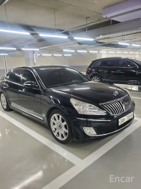 Hyundai Equus