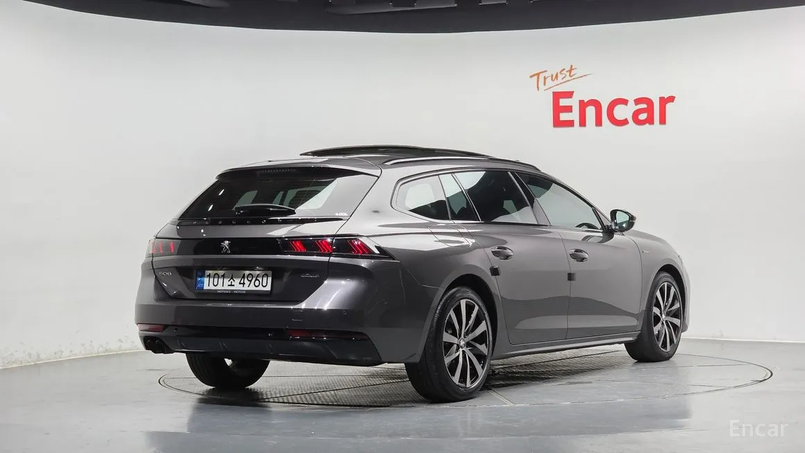 Peugeot 508