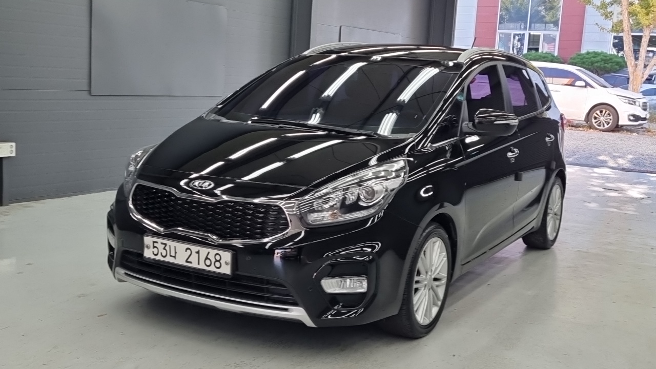 Kia Carens