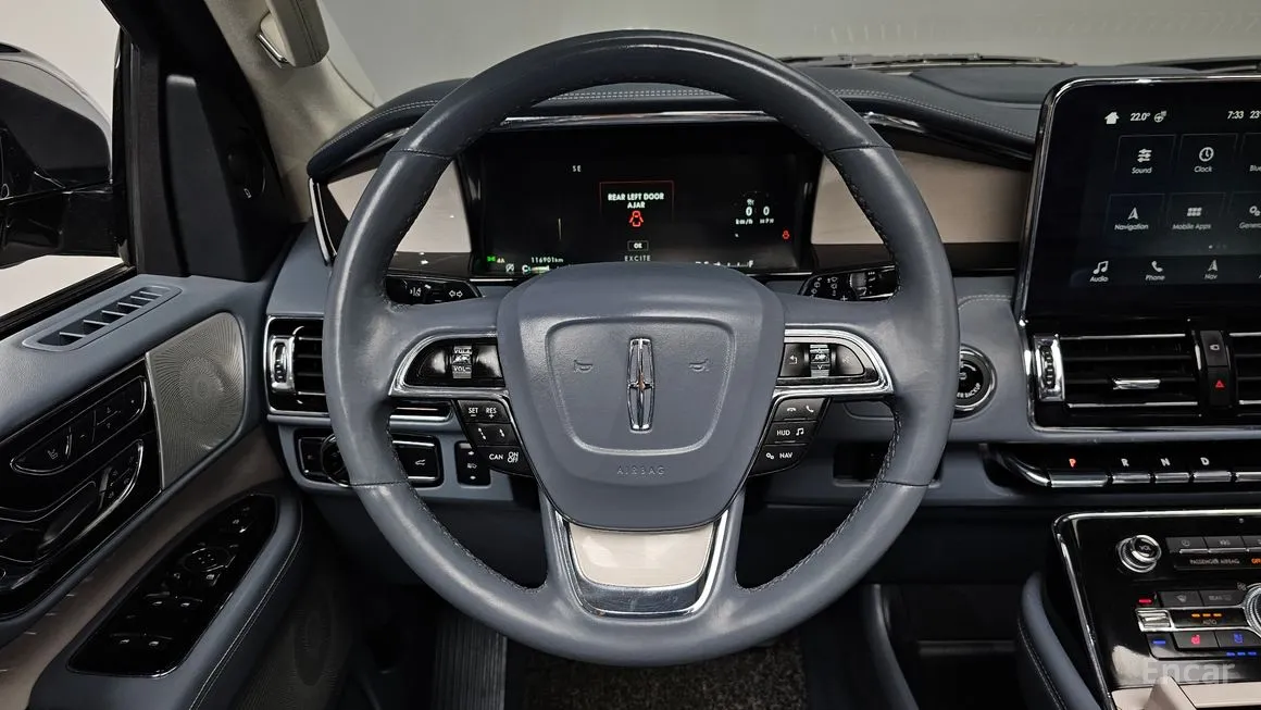 Lincoln Navigator