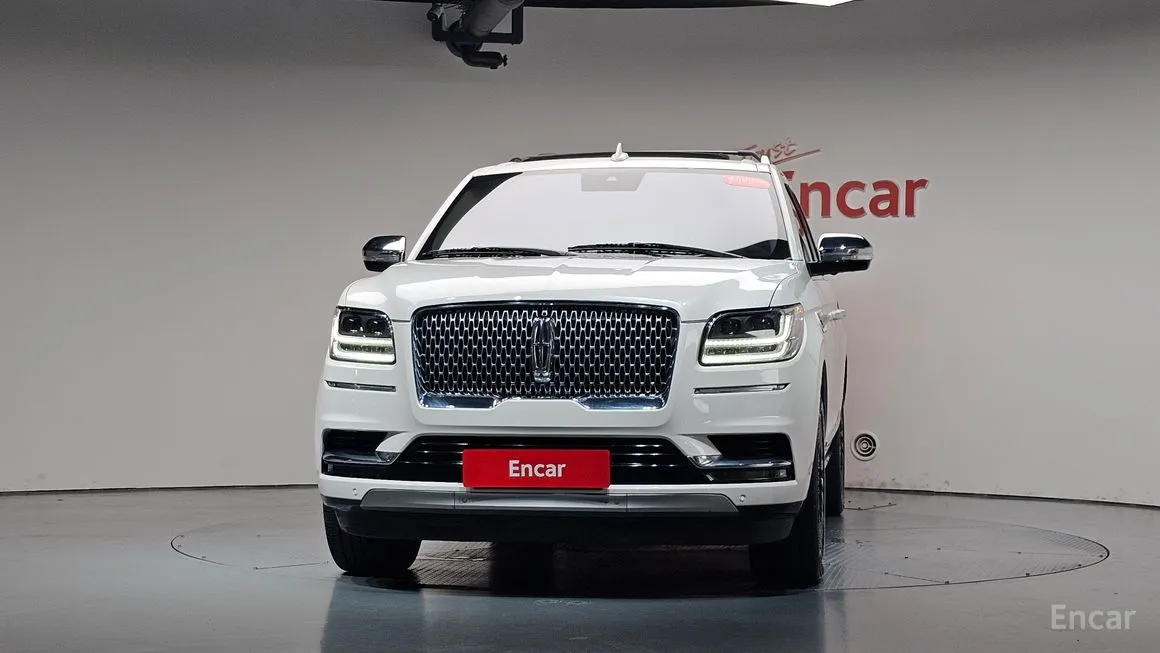 Lincoln Navigator