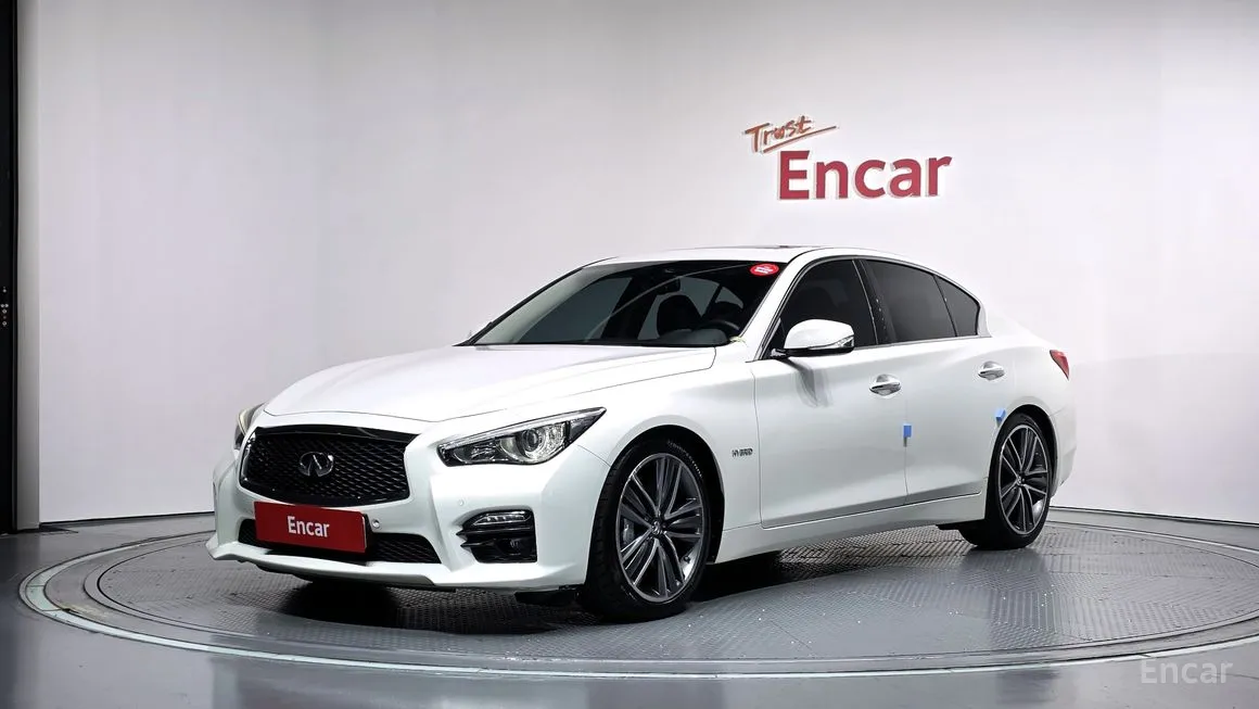 Infiniti Q50