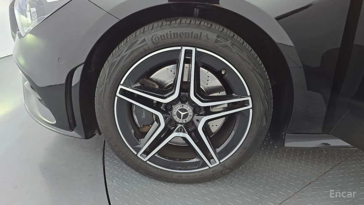 Mercedes-Benz CLA-Class
